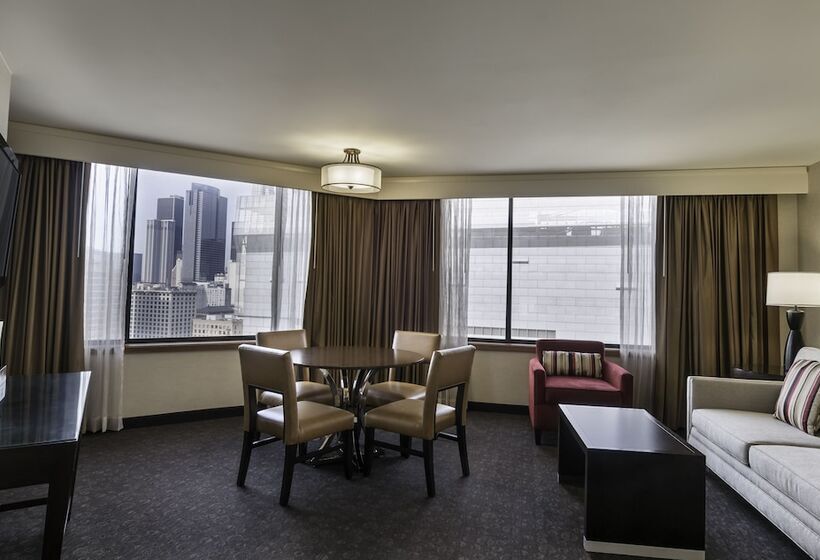 Suite, Doubletree By Hilton Los Angeles Downtown