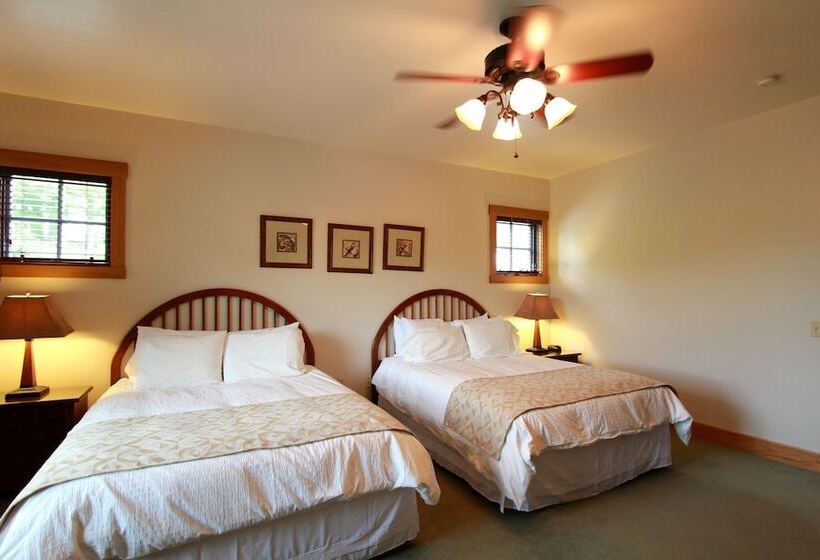 اتاق استاندارد با 2 تخت دوبل, Nantahala Village