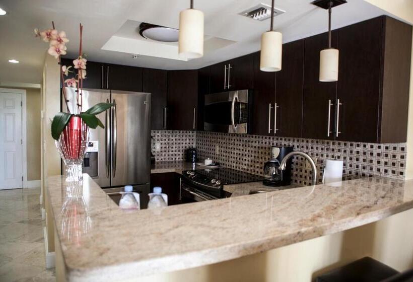 2 Bedroom Superior Room, The Mutiny Luxury Suites