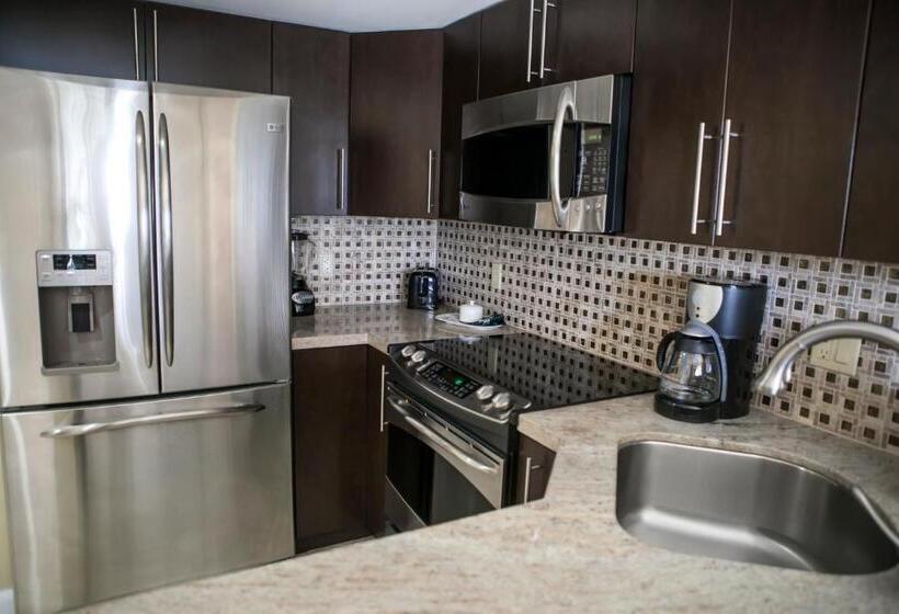 2 Bedroom Superior Room, The Mutiny Luxury Suites