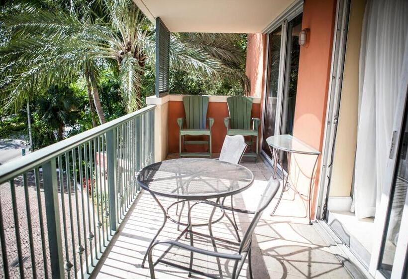 2 Bedroom Superior Room, The Mutiny Luxury Suites