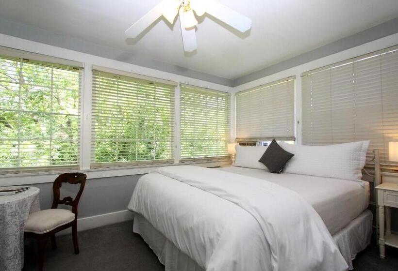 سوئیت 2 خوابه, The Napa Inn