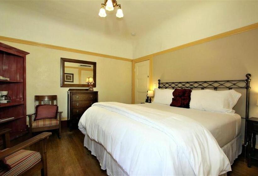 اتاق استاندارد با تخت بزرگ, The Napa Inn
