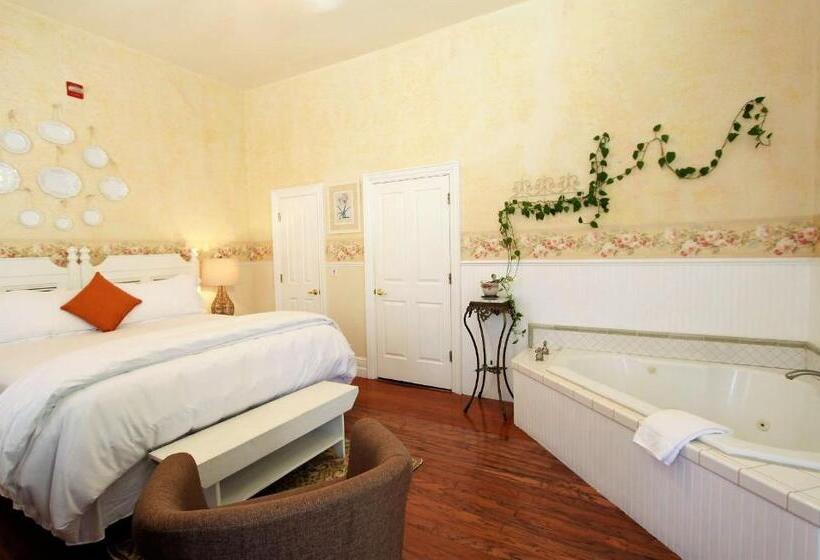 سوییت لوکس, The Napa Inn