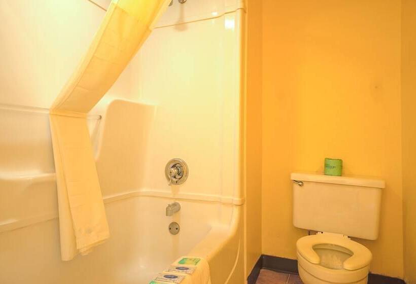 اتاق استاندارد با 2 تخت دوبل, Days Inn By Wyndham Wichita Falls