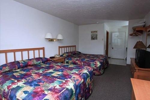اتاق استاندارد با تخت دو نفره بزرگ, Murphy's Alaskan Inn