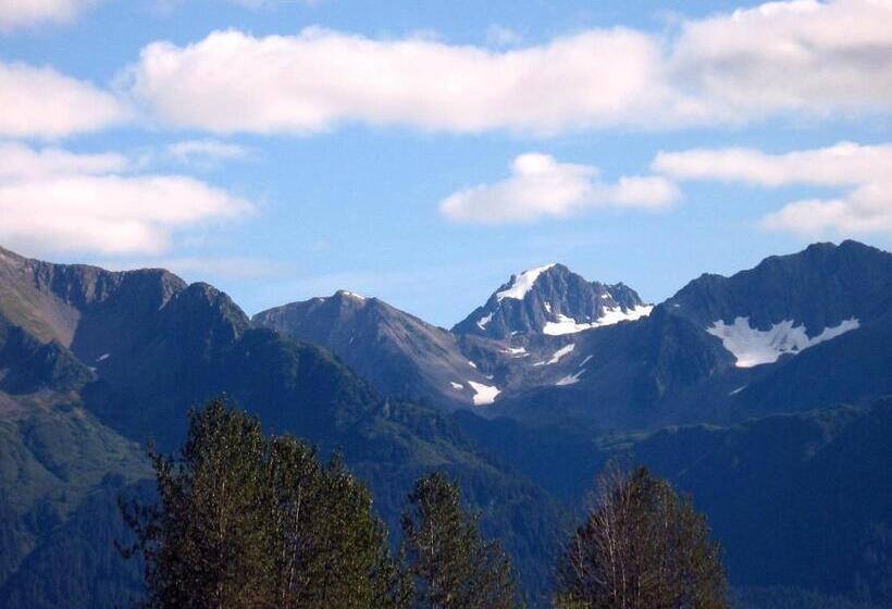 اتاق استاندارد با تخت دو نفره بزرگ, Murphy's Alaskan Inn