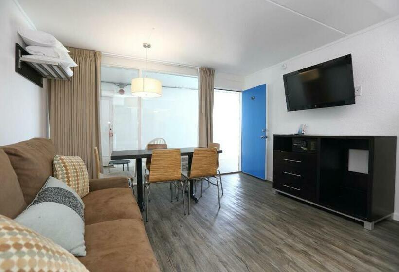 استودیوی استاندارد, Olympic Island Beach Resort