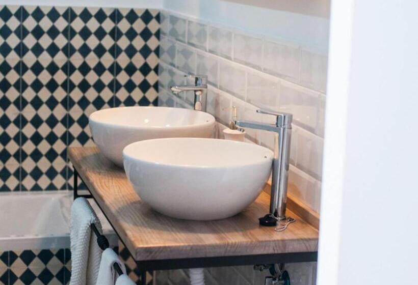 اتاق سوپریور, Hostal La Casa Sanlúcar