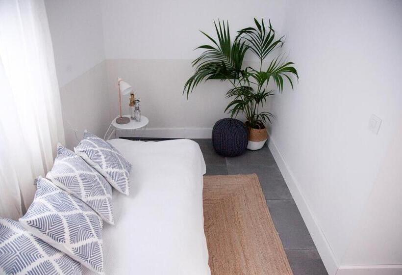 اتاق سوپریور, Hostal La Casa Sanlúcar