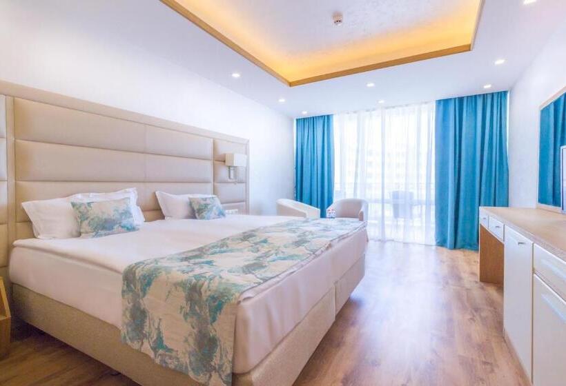 اتاق استاندارد با بالکن و چشم‌انداز دریا, Bilyana Beach Hotel   All Inclusive & Free Beach Access