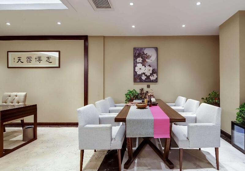 اتاق لوکس, Hanting  Zhengzhou East Haihang Road