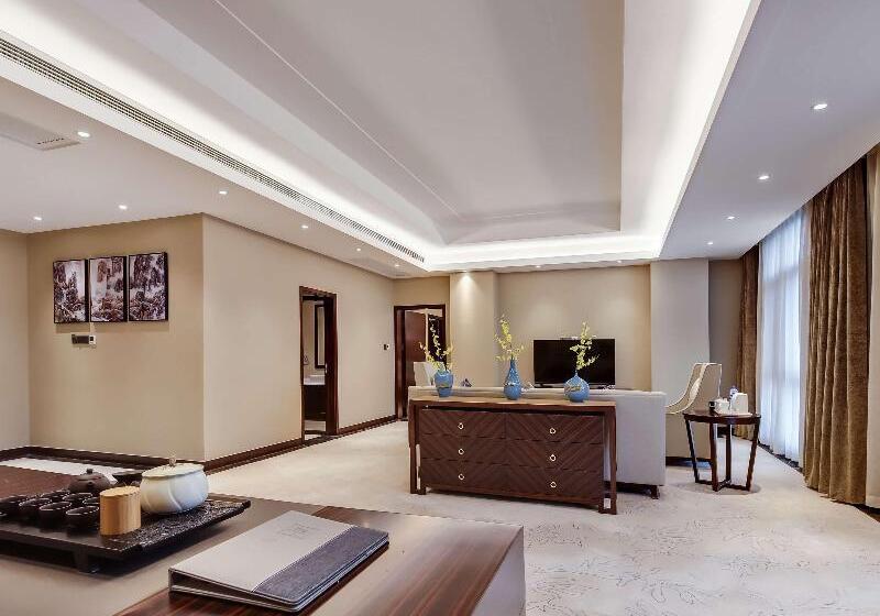 اتاق لوکس, Hanting  Zhengzhou East Haihang Road