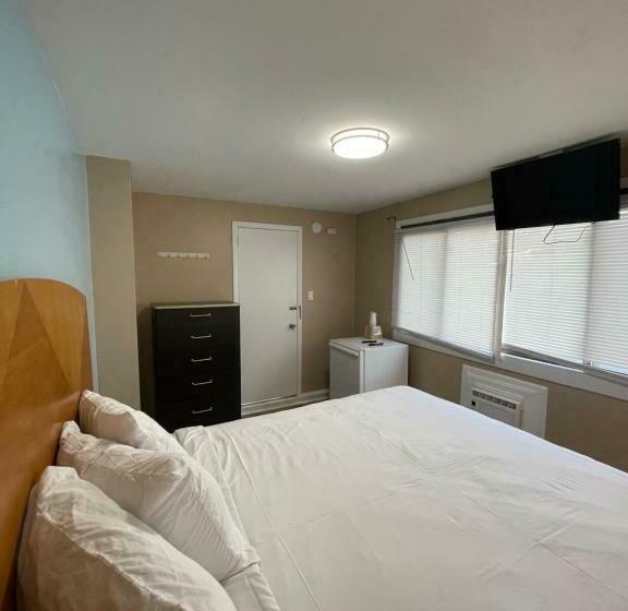 اتاق استاندارد با تخت بزرگ, Mango Motel