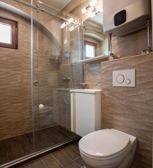 آپارتمان سوپریور 1 خوابه, Apartments Mary