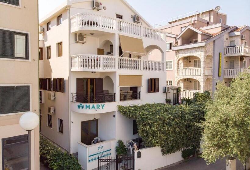 استودیوی لوکس, Apartments Mary