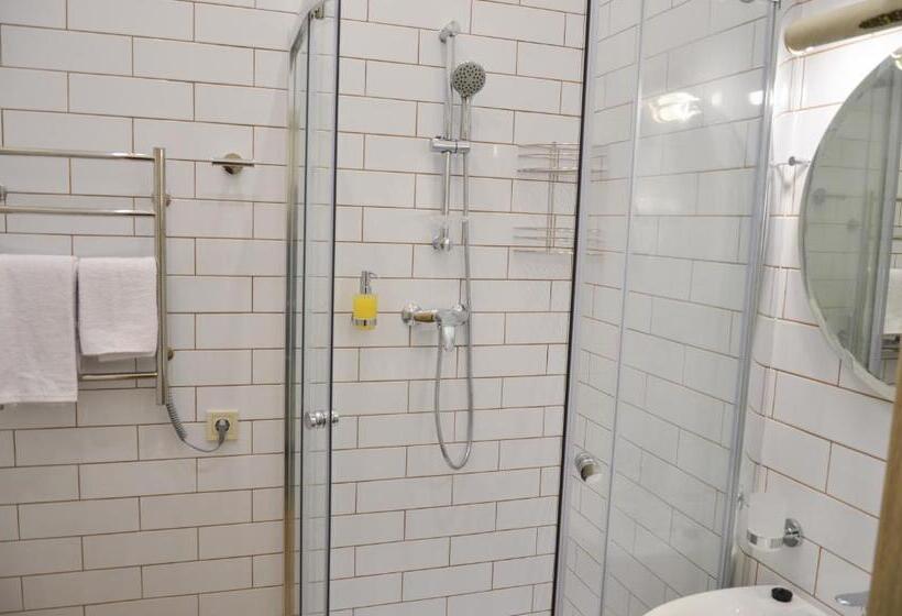اتاق لوکس با بالکن, Apartment Nr. 8