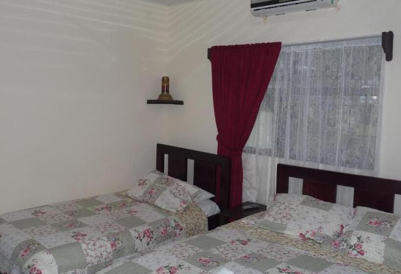 اتاق استاندارد, Arboleda