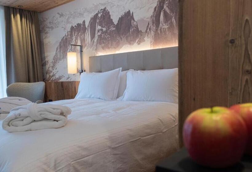 اتاق لوکس, Ciampedie Luxury Alpine Spa