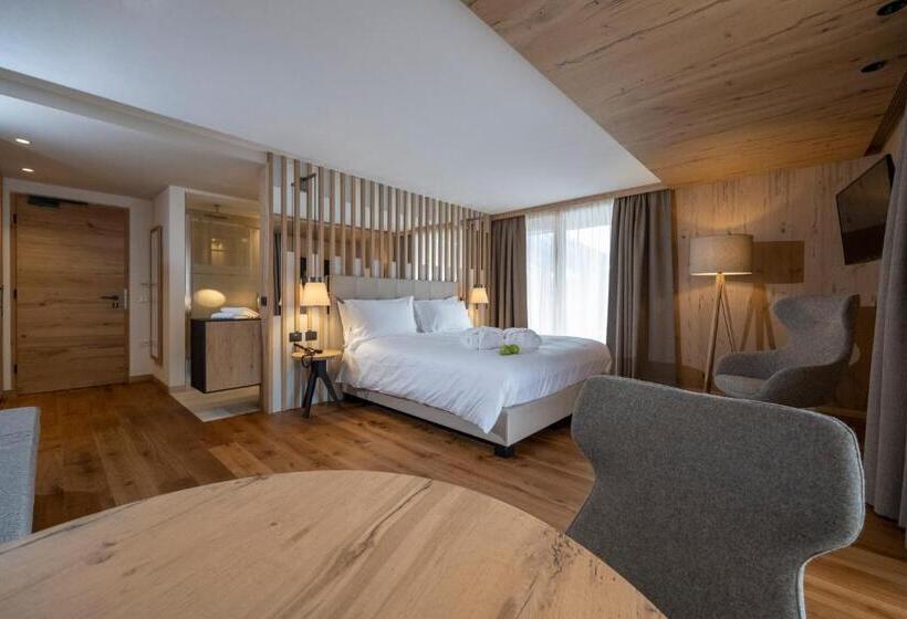 سوییت جونیور, Ciampedie Luxury Alpine Spa