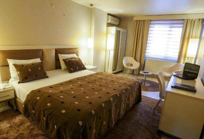 اتاق استاندارد, Si̇vas Hotel Nevv