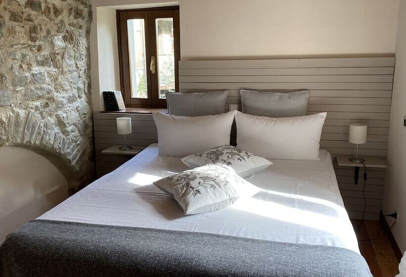 سوییت لوکس, Relais San Filippo In Sogaglia