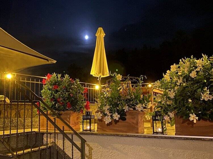 سوییت لوکس, Relais San Filippo In Sogaglia