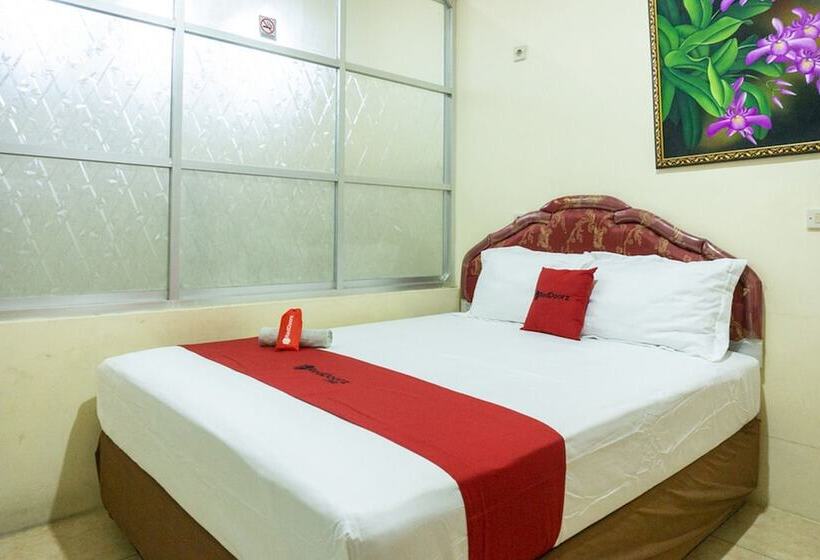 اتاق استاندارد, Reddoorz Near H. Hasan Aroeboesman Airport