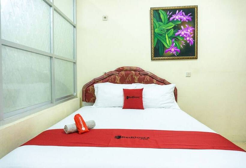 اتاق استاندارد, Reddoorz Near H. Hasan Aroeboesman Airport