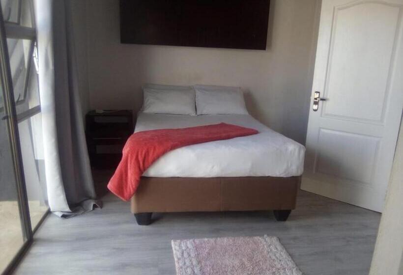 اتاق لوکس, K4 Bed And Breakfast