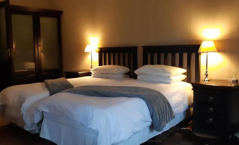 اتاق خانوادگی, African Dreams Guesthouse