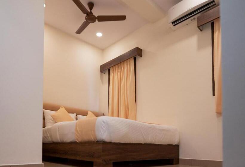 اتاق لوکس, Sharda Residency