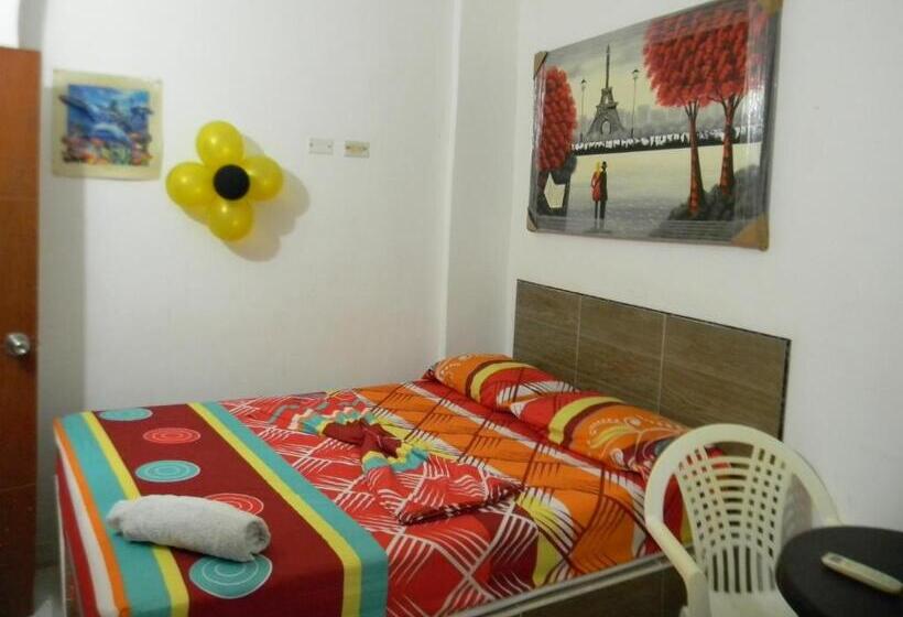 اتاق لوکس, Hostalnativo