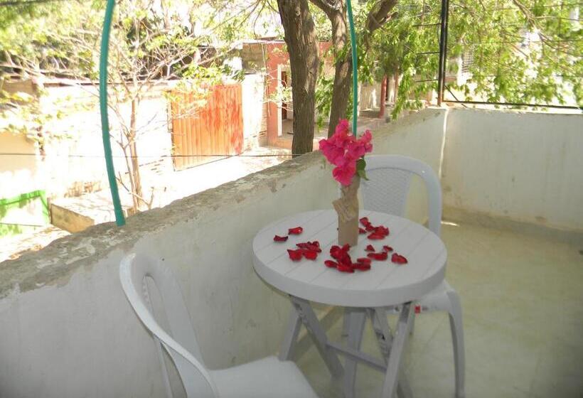 اتاق استاندارد با بالکن, Hostalnativo