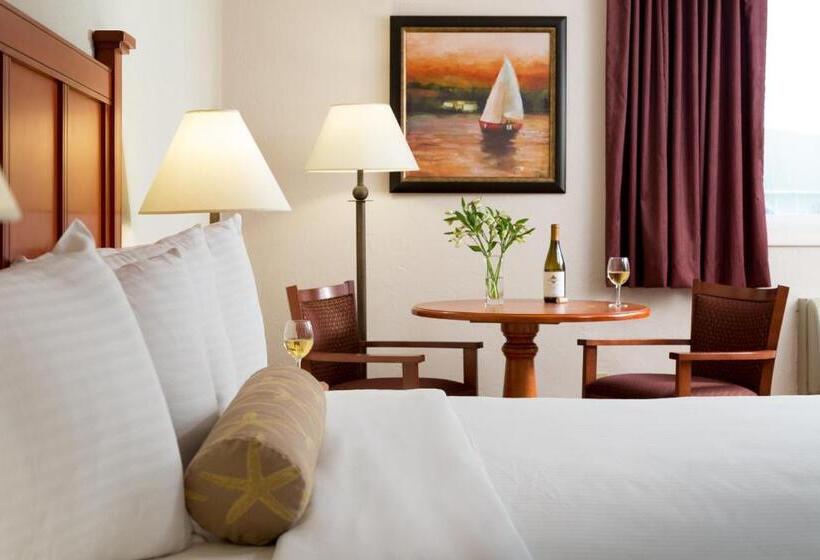 اتاق لوکس با تخت بزرگ, Bayside Resort