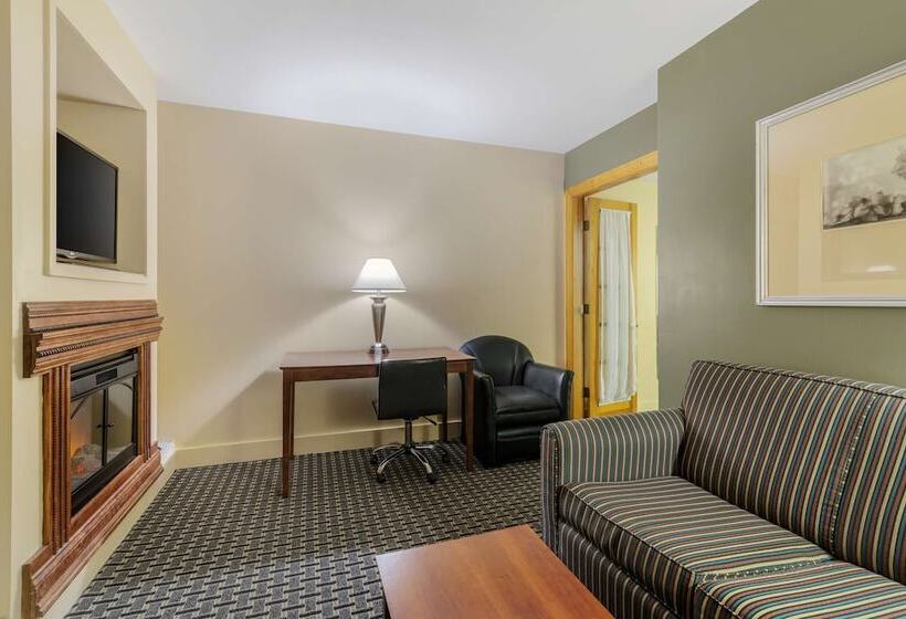 Suite con Hidromasaje, Best Western Plus Brunswick Bath