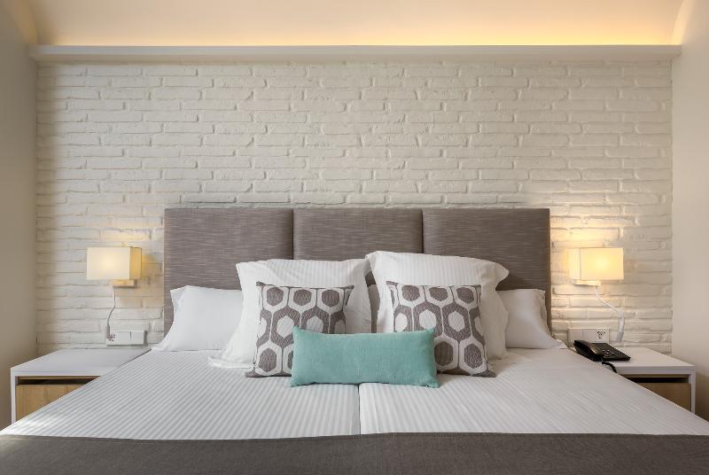 سوئیت برای معلولان, Best Western Plus Brunswick Bath