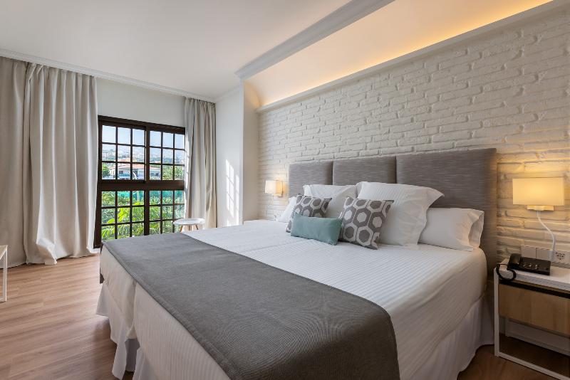 سوئیت برای معلولان, Best Western Plus Brunswick Bath
