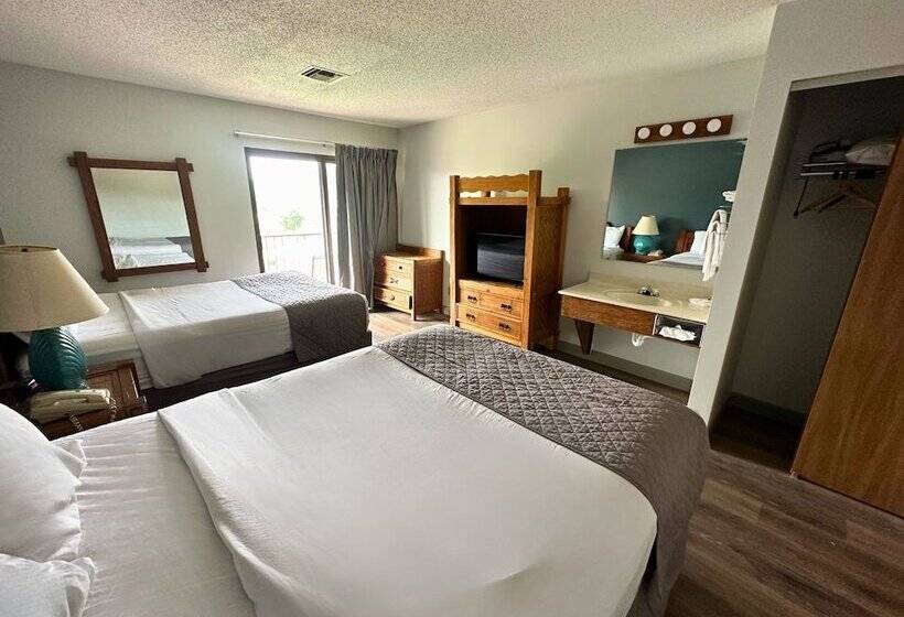 Standard Room, Polynesian Water Park Resort