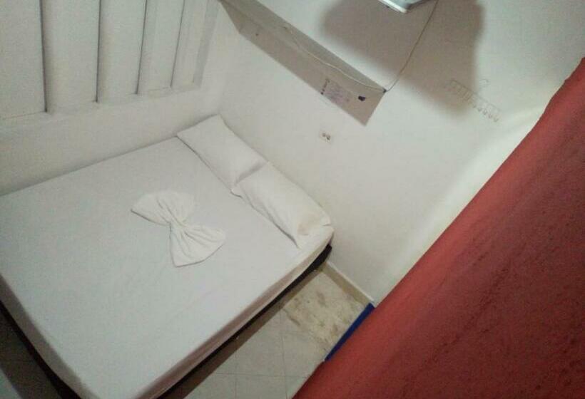 اتاق استاندارد, Hostal Sarita