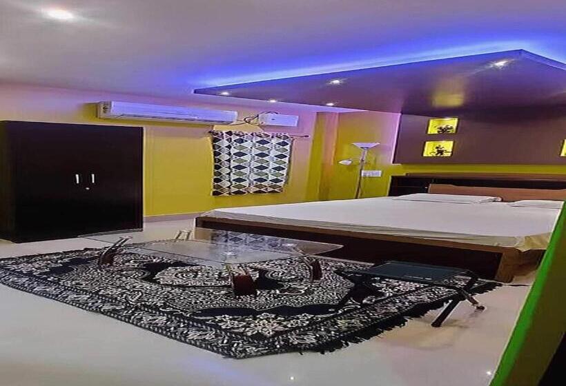 اتاق کلاسیک سه تخته, Spot On 63948 Prince Residency And Restaurant