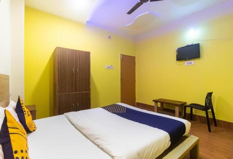 اتاق استاندارد سه نفره, Spot On Prabir Residency Inn