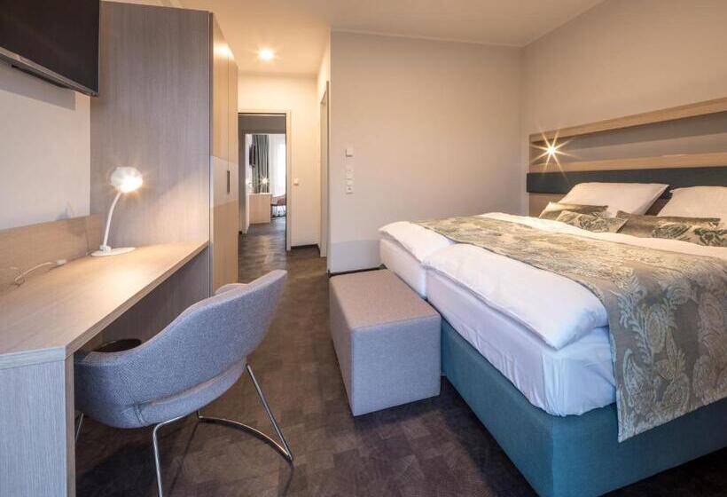 سوئیت 2 خوابه, Rs Hotel   Smart & Modern Hotel Apartments
