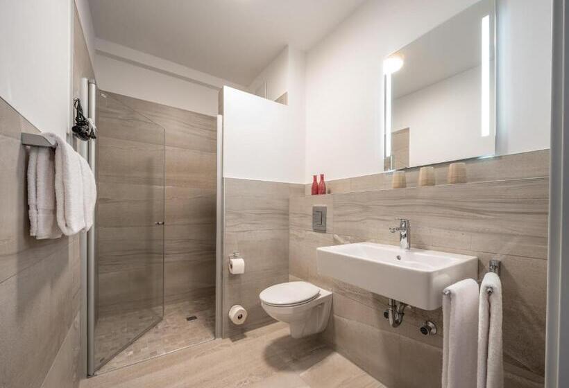 آپارتمان 2 خوابه, Rs Hotel   Smart & Modern Hotel Apartments