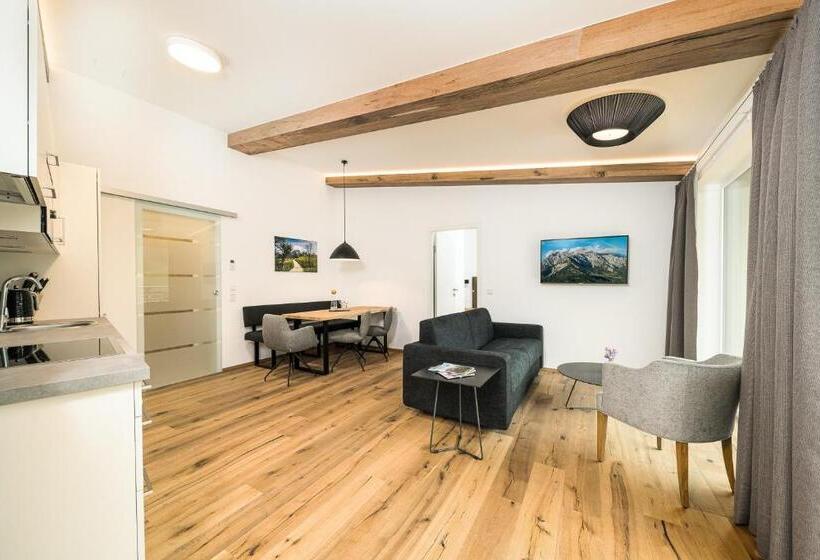 1 Bedroom Penthouse Apartment, Apartmenthotel Sonnenhof
