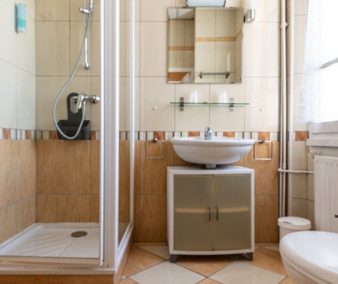 اتاق استاندارد, Des Bains