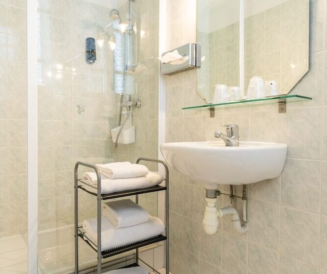 اتاق استاندارد, Des Bains