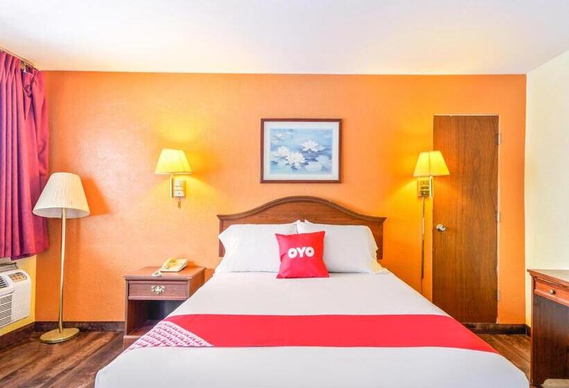 اتاق استاندارد با تخت بزرگ, Peoria Il I74