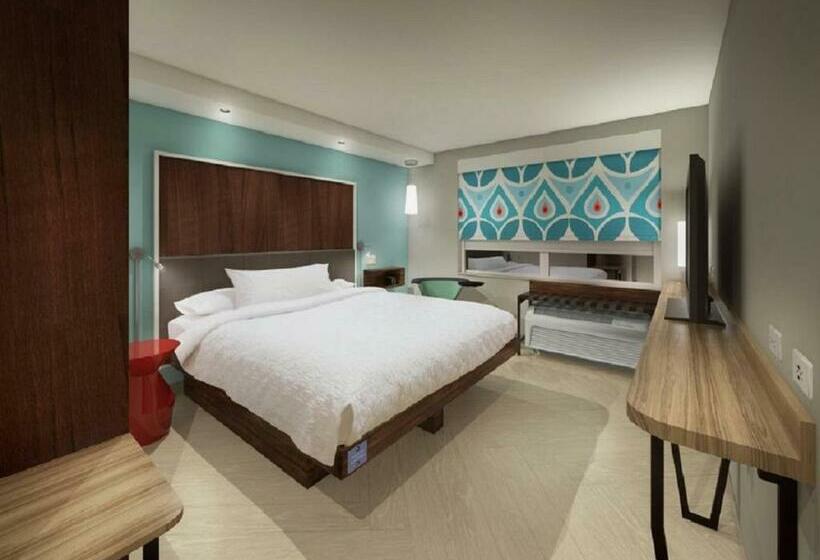 اتاق استاندارد با تخت بزرگ, Tru By Hilton Albany Airport, Ny