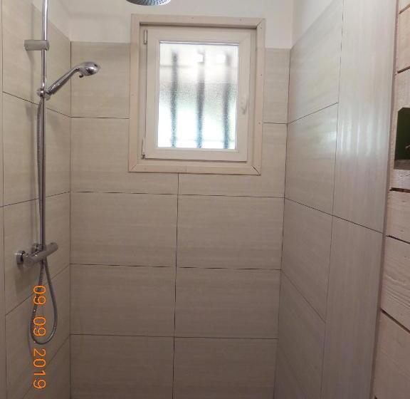 Стандартный Номер Кровать Кинг, La Maison Bleue